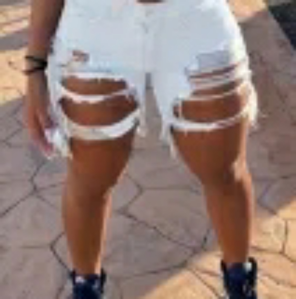 Shorts - Picture 3 of 6